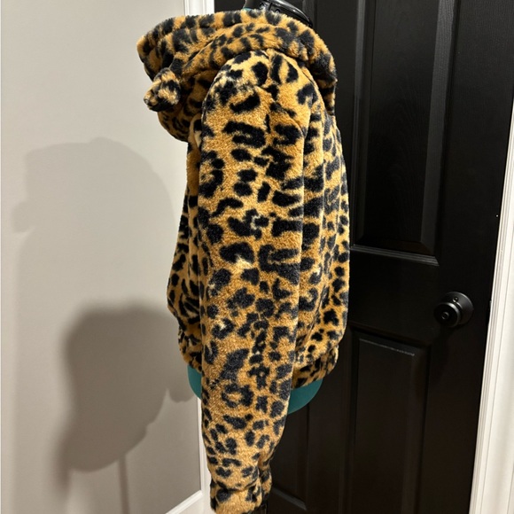 Wild Fable leopard faux fur jacket - Picture 5 of 15